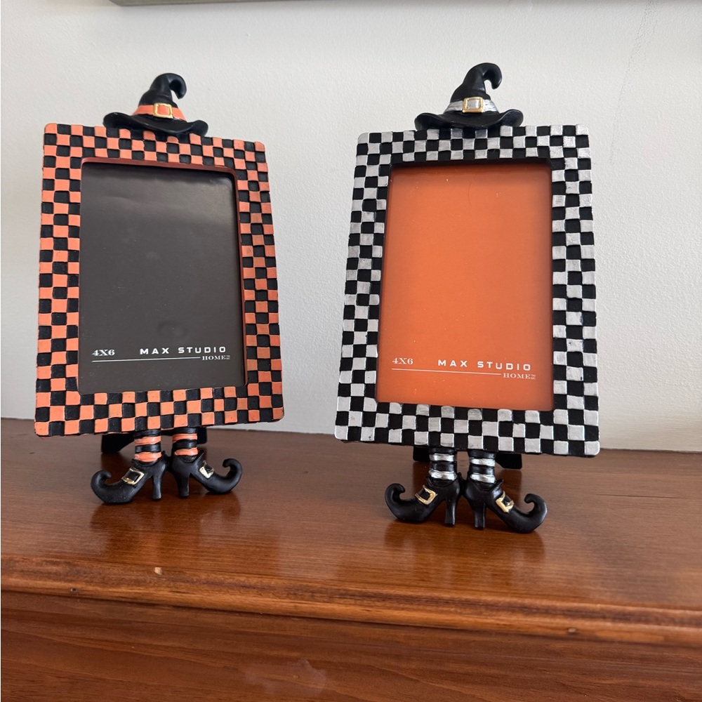 Max Studio Witch Hat Checkered Frames - Black and Orange